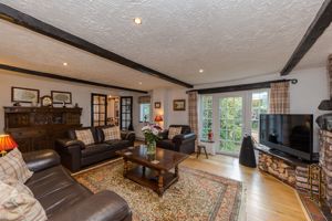 Lounge- click for photo gallery